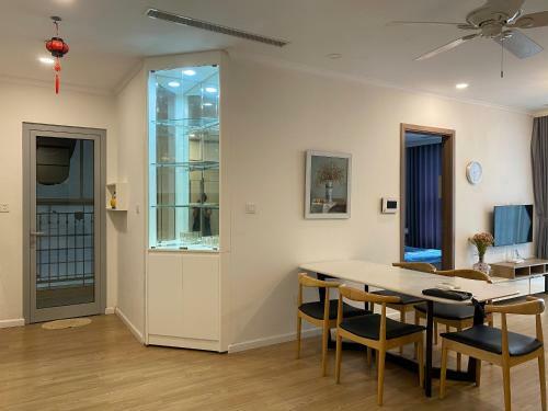 Bom Homes Vinhomes Gardenia Luxury Apartment