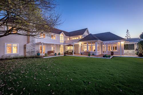 Lodge Kefalonia Luxury Retreat