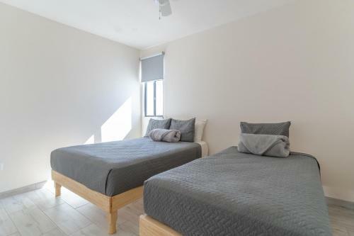 Collins Village Hotel Boutique