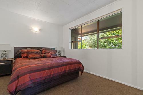 Fun Time On Dillon - Waihi Beach Holiday Home