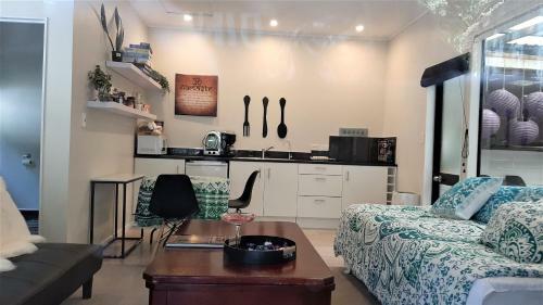 Hostal Madhuban - Waterfront In Whangaroa