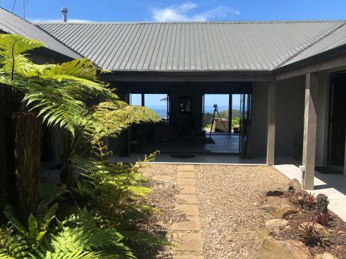 Lodge Orokawa Bay Retreat