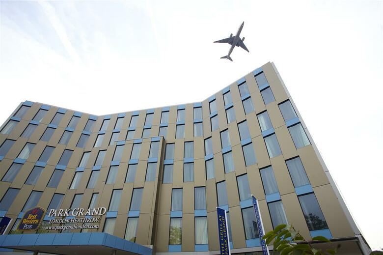 Hotel Park Grand London Heathrow