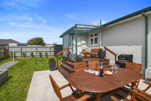 Bliss On Barratt - Blenheim Holiday Home