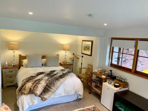 Hostal Mill Cottage - Boutique Accommodation And Garden