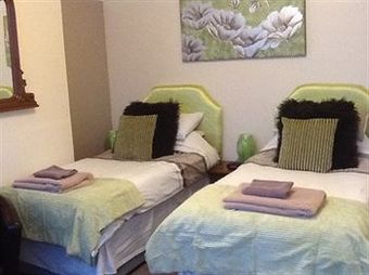 Hostal Trevali Guest House