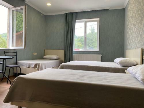 Hostal Guesthouse Kvedrula