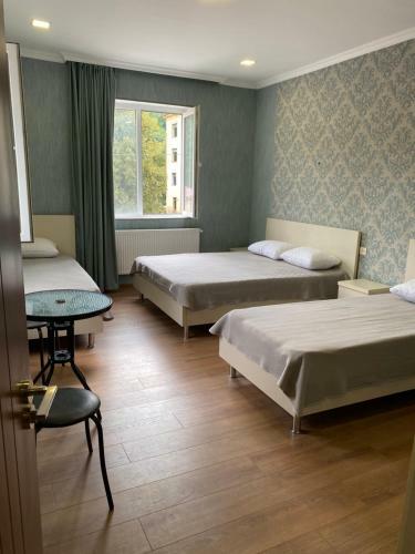 Hostal Guesthouse Kvedrula
