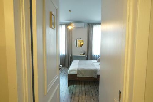 Bed & Breakfast Hotel Ticiani 13