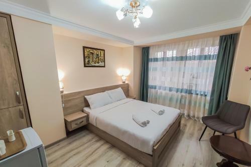 Hotel Pushkin Ii/1a