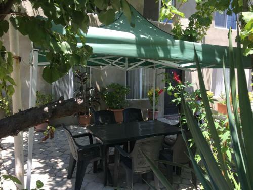 Albergue Ortachala Summer House
