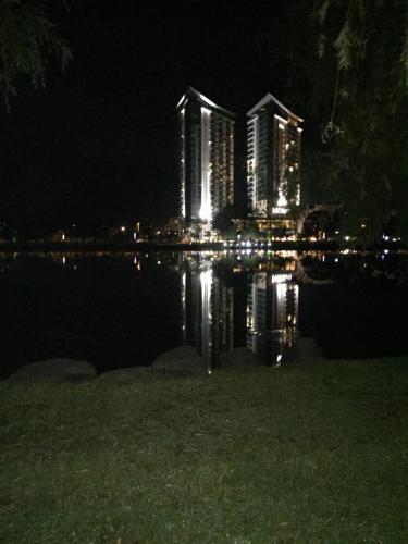 Apartamento Black Sea On Gorgasali 156