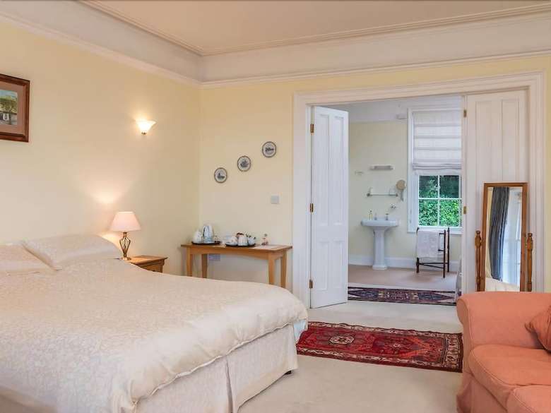 Bed & Breakfast Lammas Park House