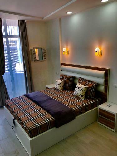 Apartamento Best In Batumi 4