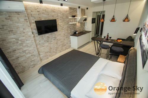 Orange Sky Apartments Beach Tower
