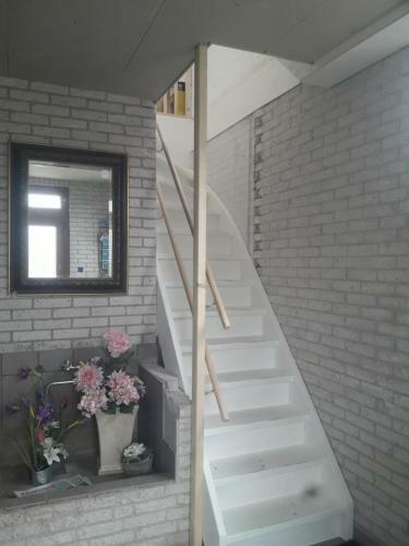 4t4 Apartment C