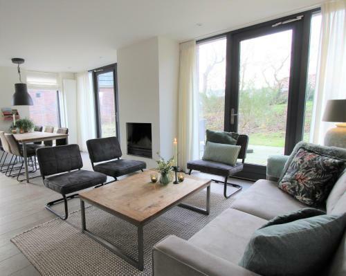 Villa In De Duinpan Egmond
