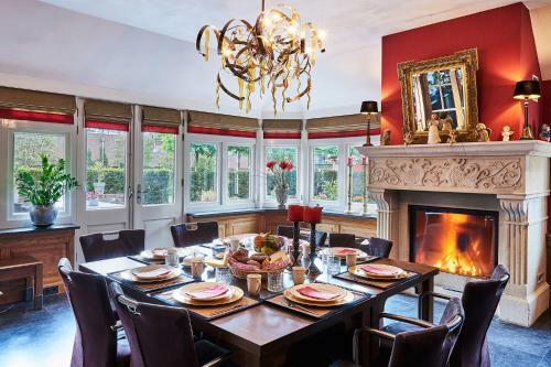 Hostal Guesthouse Villa Emmen