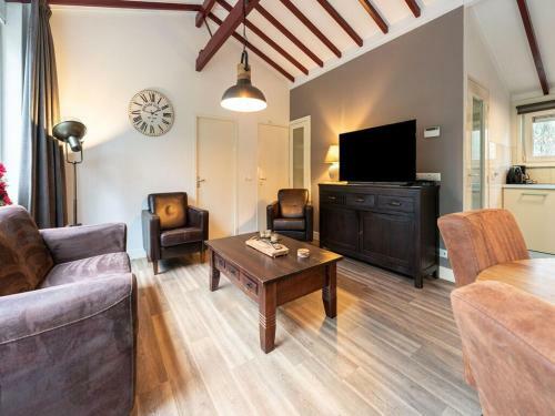 Inviting Bungalow In Epe With Hot Tub
