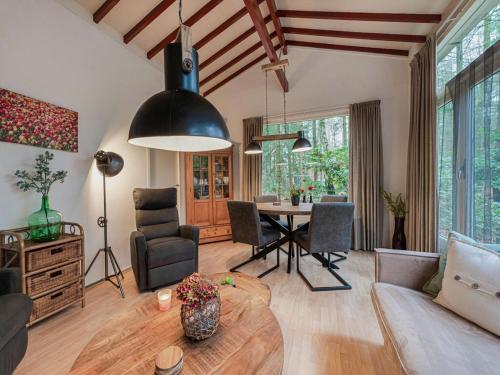 Pleasant Holiday Home In Epe With Hot Tub