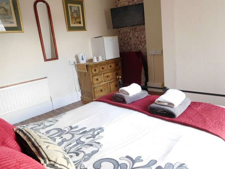 Hostal Somerton Guest House