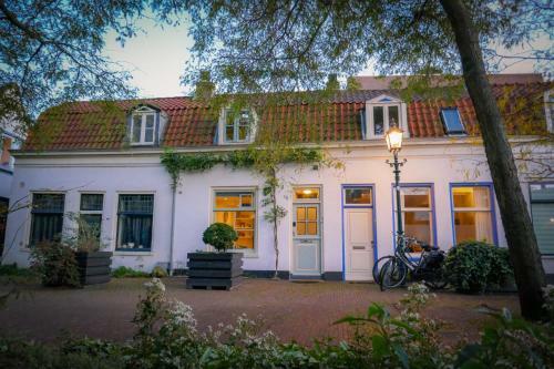Charming House In Historic Haarlem