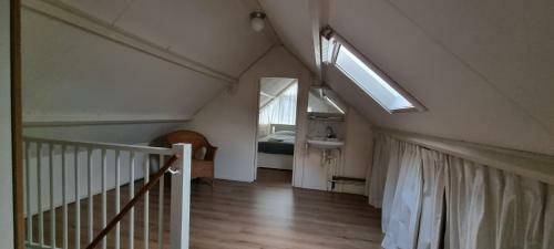 Zomerhuis, Centraal Gelegen, Rustige Locatie.