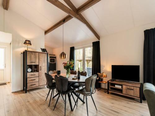 Comfortable Holiday Home In Hellendoorn With Terrace