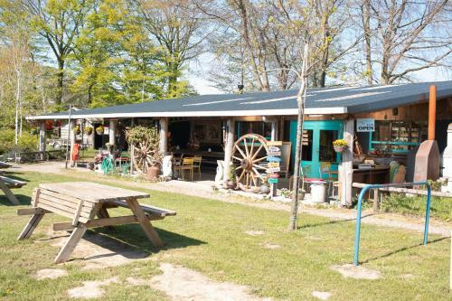 Bed & Breakfast De Buitenboel Bijons4
