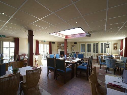 Comfy Chalet With Micro-wave, Near The Wadden Sea