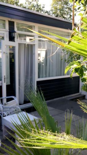 Bed & Breakfast de Tuinkamer-----priv� Diner Op de Kamer Mogelijk!!!
