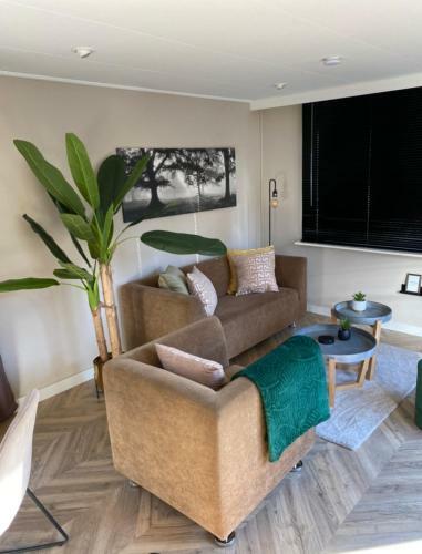 Chalet Forel Op De Veluwe In Hoenderloo