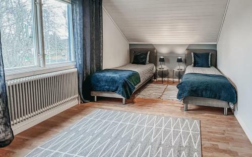 S�fsen House ? Spacious Updated Home ? Close To The Slopes!