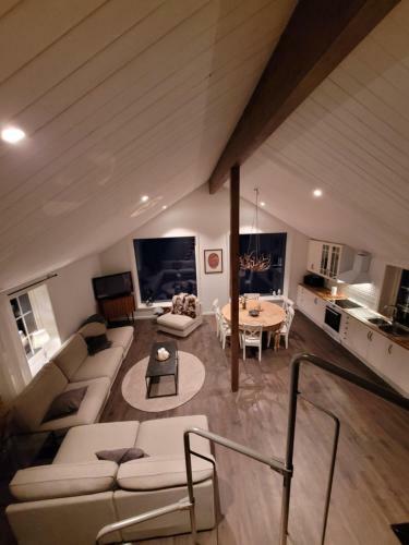 Apartamento Boende Med Utsikt Mot Fun�sdalsberget