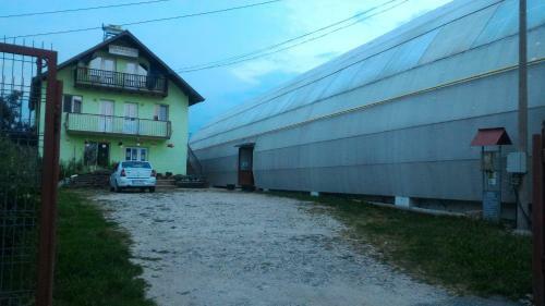 Hostal Baza Sportiva Adelina