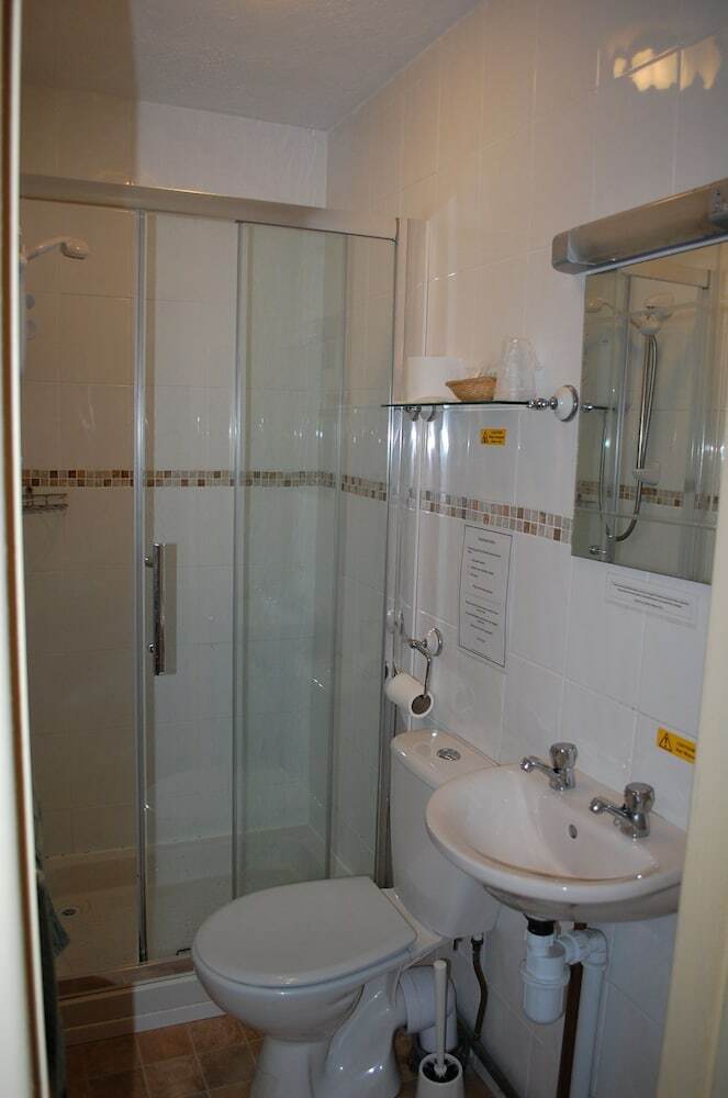 Bed & Breakfast Crystal House Hotel