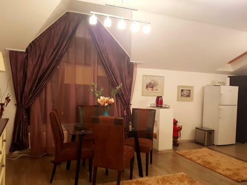 Apartament Flutura? De St�nc? Comarnic