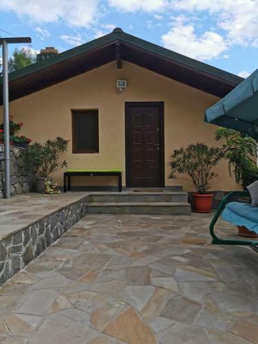 Apartament Flutura? De St�nc? Comarnic