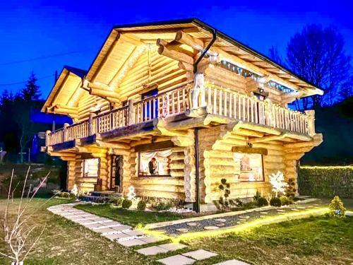 Villa The Mountain's Sea Chalet