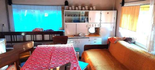 Cuib: Relaxare �n Transilvania, Printre Mun?i