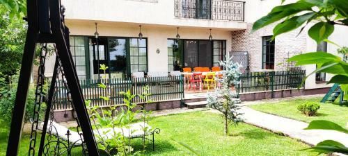 Villa Ravi Residence