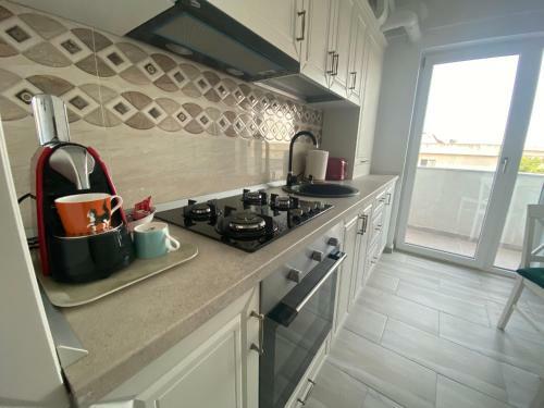 Apartament 1 Mai Bloc Nou-self Check-in