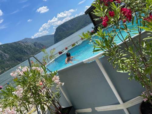 Villa Vila Victor Dubova