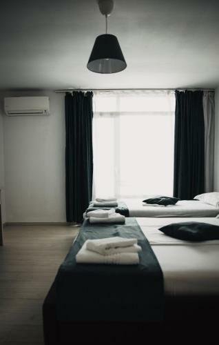 Hostal Vila La Faleza Dubova