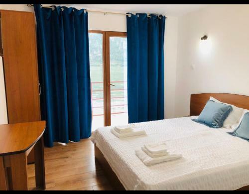 Hostal Escape