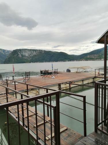Hostal Vila Hercules