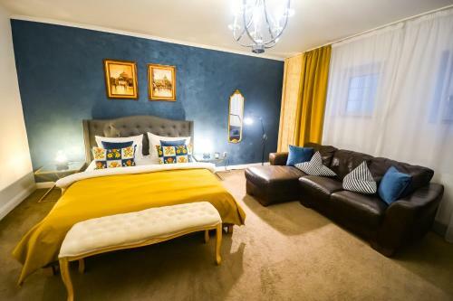 Sarada Boutique Luxury Apartment