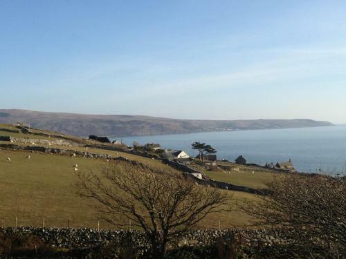 Hostal Llwyndu Farmhouse