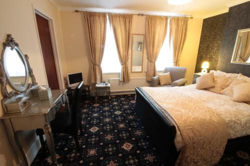 Hostal The West Bank Guest House