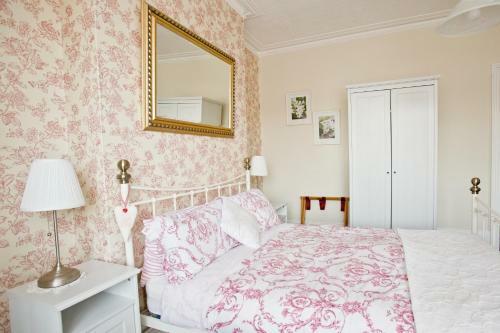 Hostal The West Bank Guest House